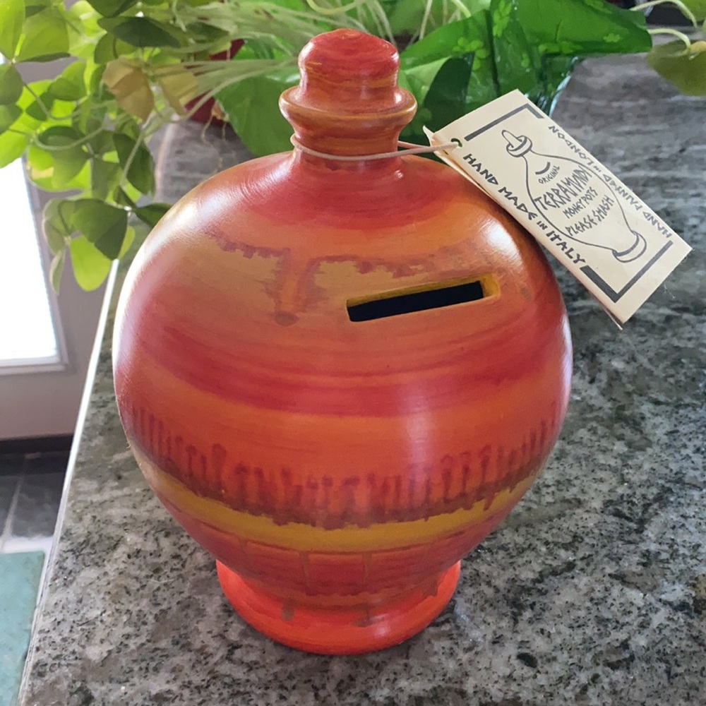 Terramundi Money Pot Italian Pottery